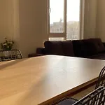 Merkezde Denize 100mt 2+1 Lägenhet *